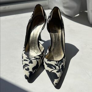 Anne Klein Black and Cream Patterned Heels